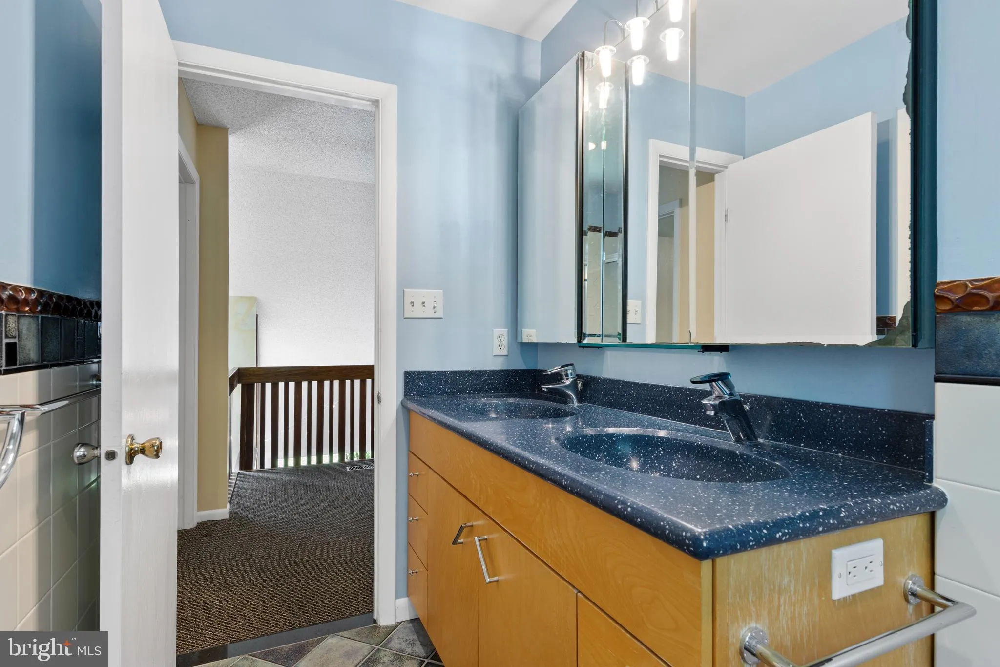 Bryn Mawr, Pennsylvania 19010, United States, 4 Bedrooms Bedrooms, ,3 BathroomsBathrooms,Residential,Pending,201560