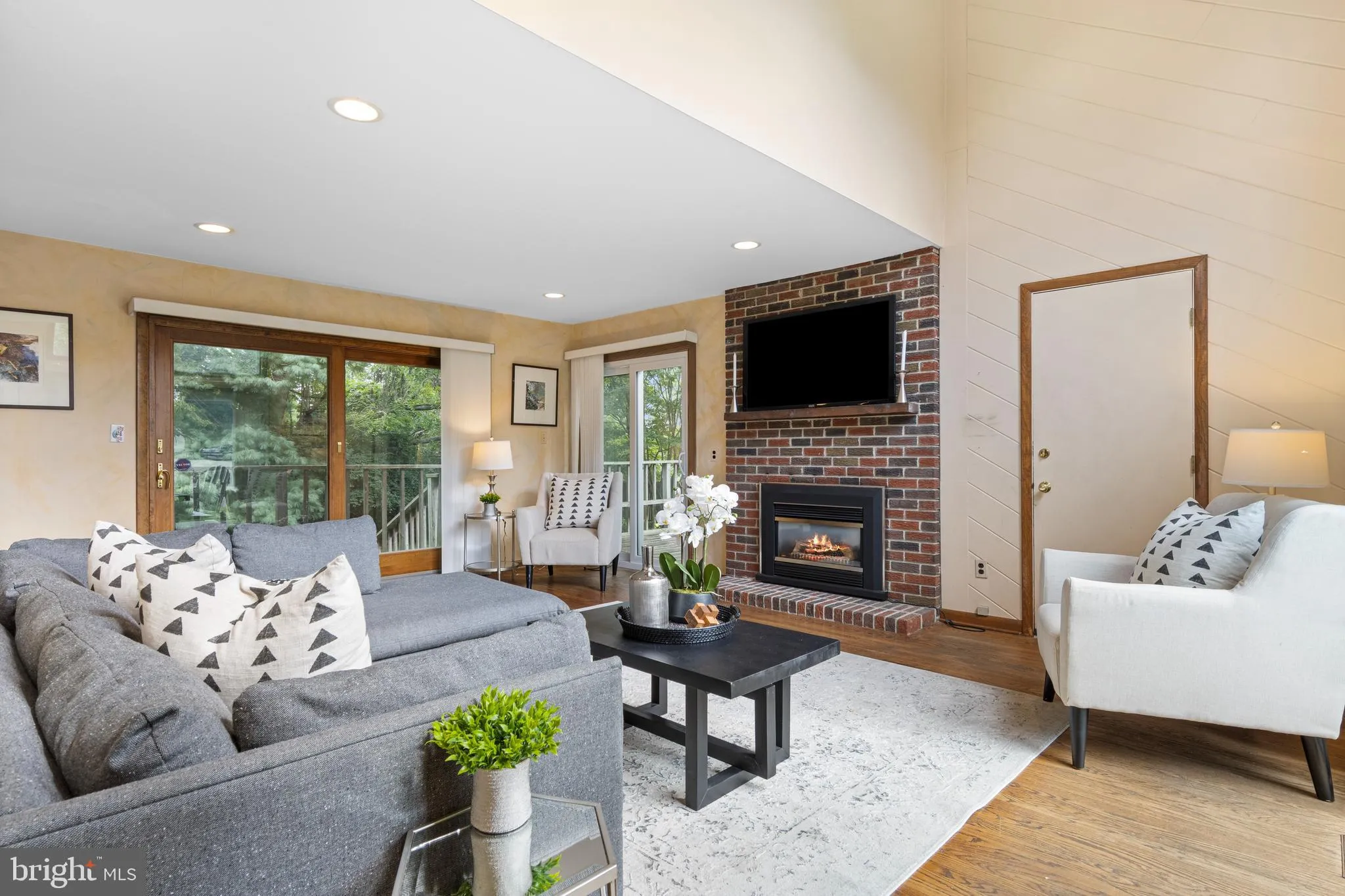 Bryn Mawr, Pennsylvania 19010, United States, 4 Bedrooms Bedrooms, ,3 BathroomsBathrooms,Residential,Pending,201560