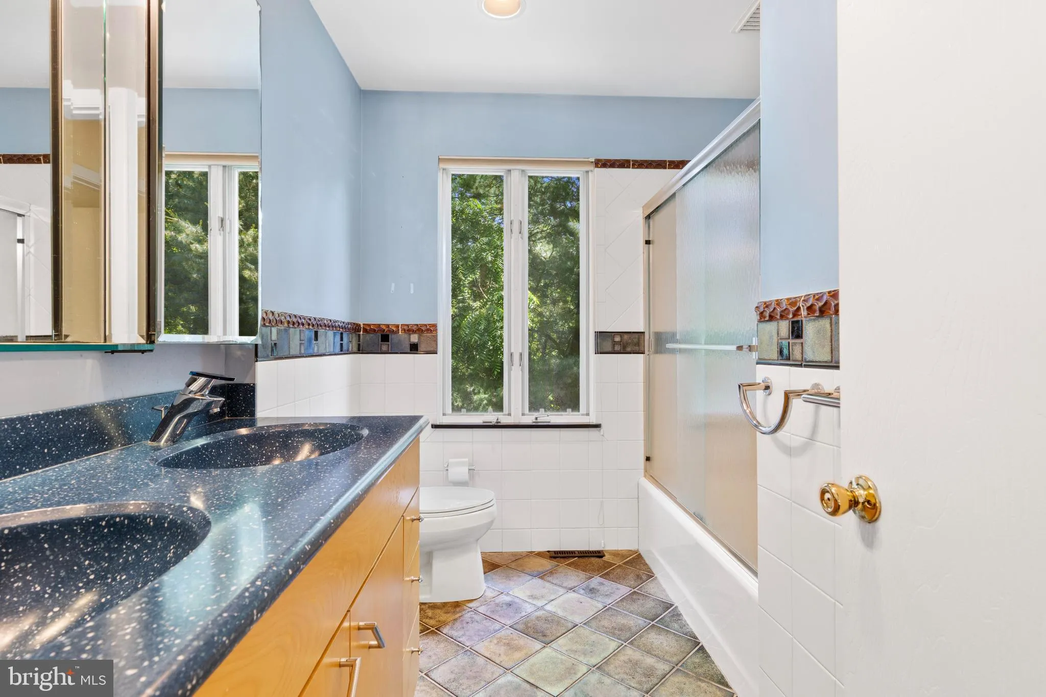 Bryn Mawr, Pennsylvania 19010, United States, 4 Bedrooms Bedrooms, ,3 BathroomsBathrooms,Residential,Pending,201560