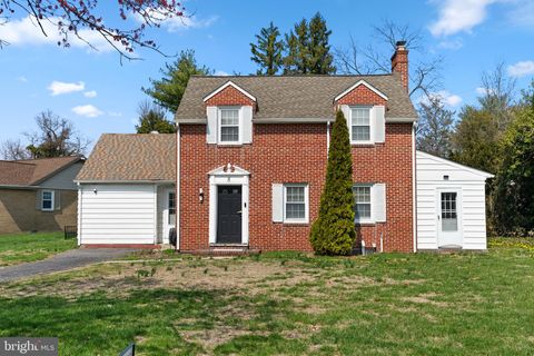 Homes For Sale - 8 Georgetown Road<br/> CARNEYS POINT, NJ 08069