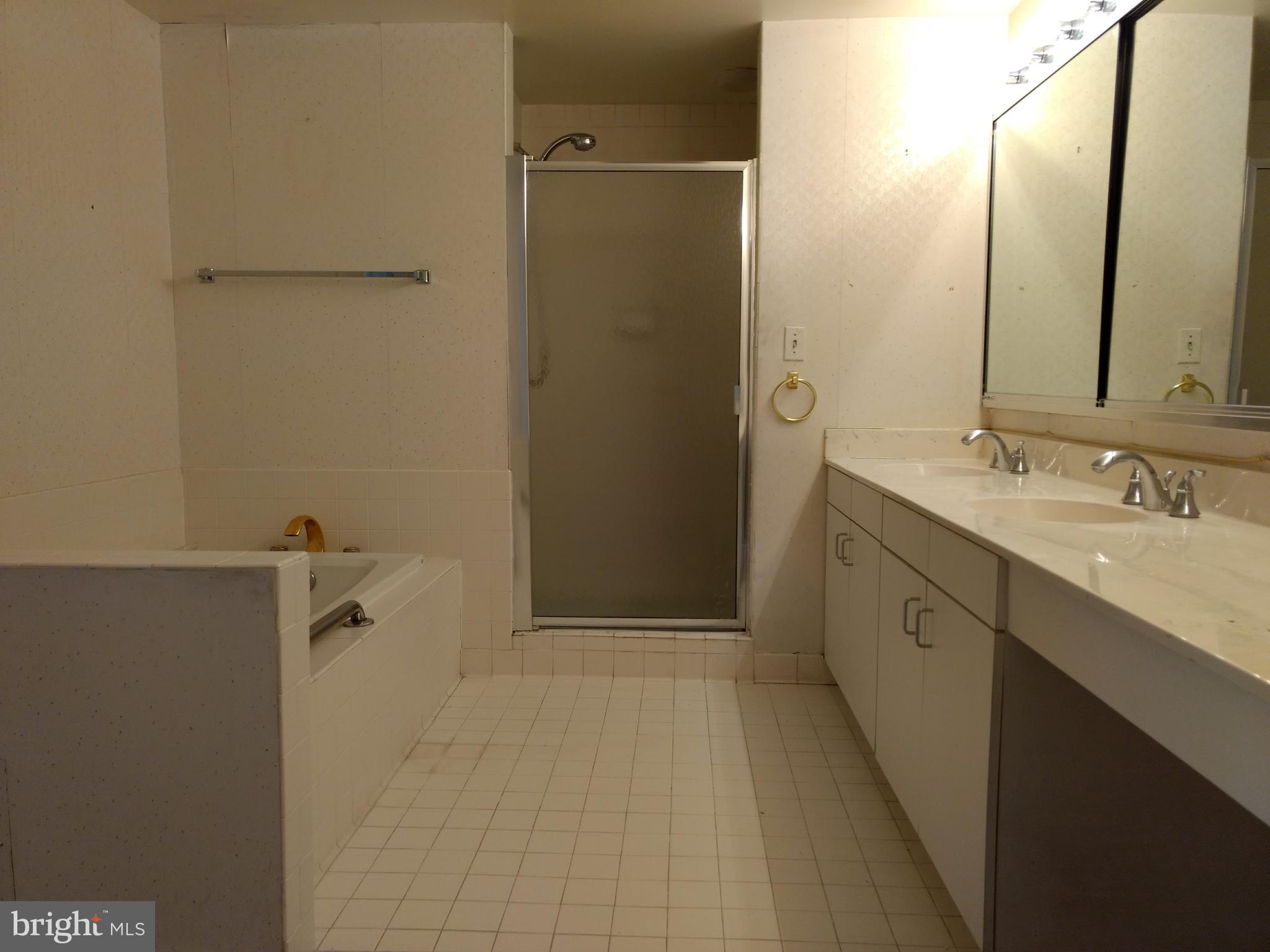 ANNEN WOODS - Residential