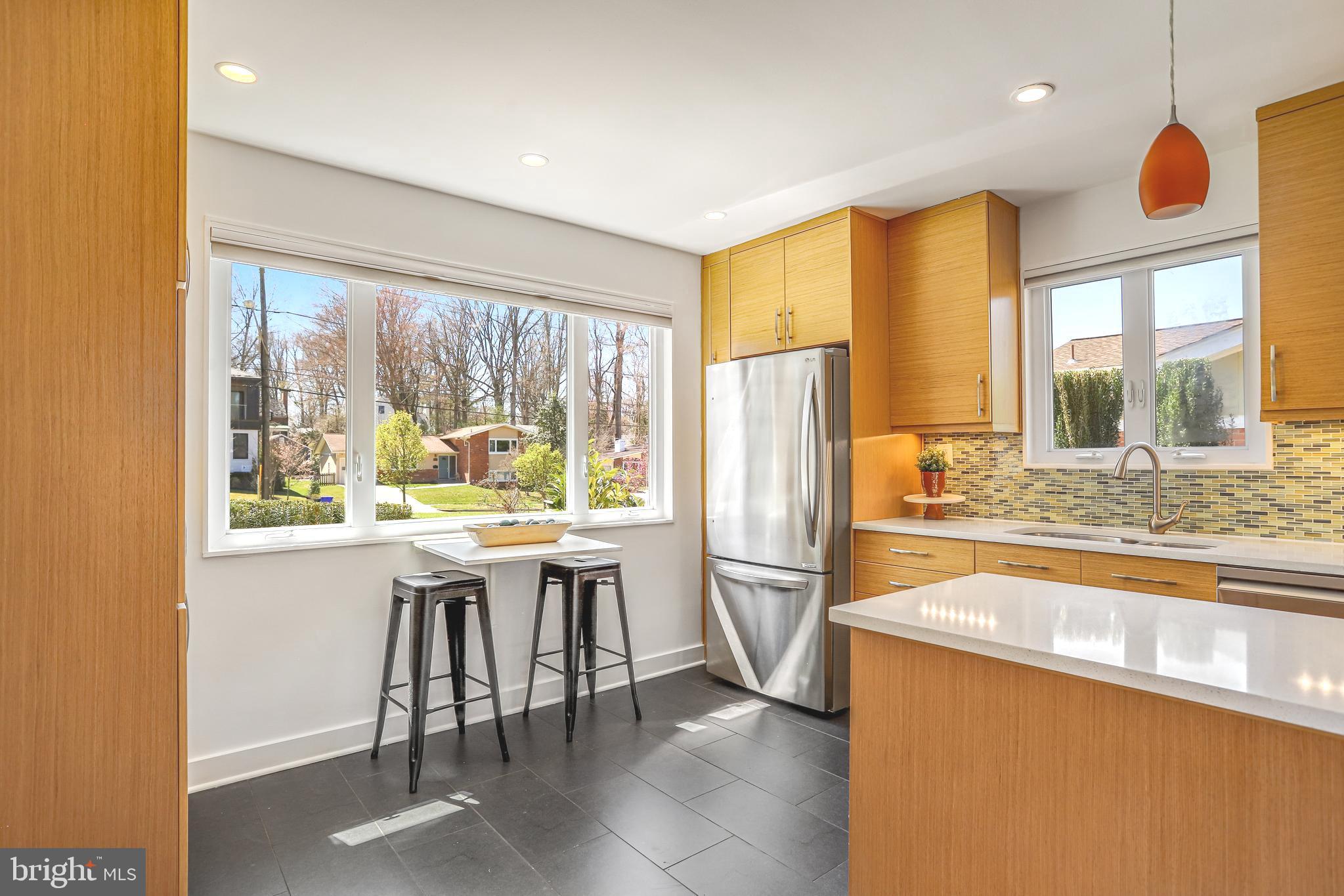 GREENWICH FOREST - Residential