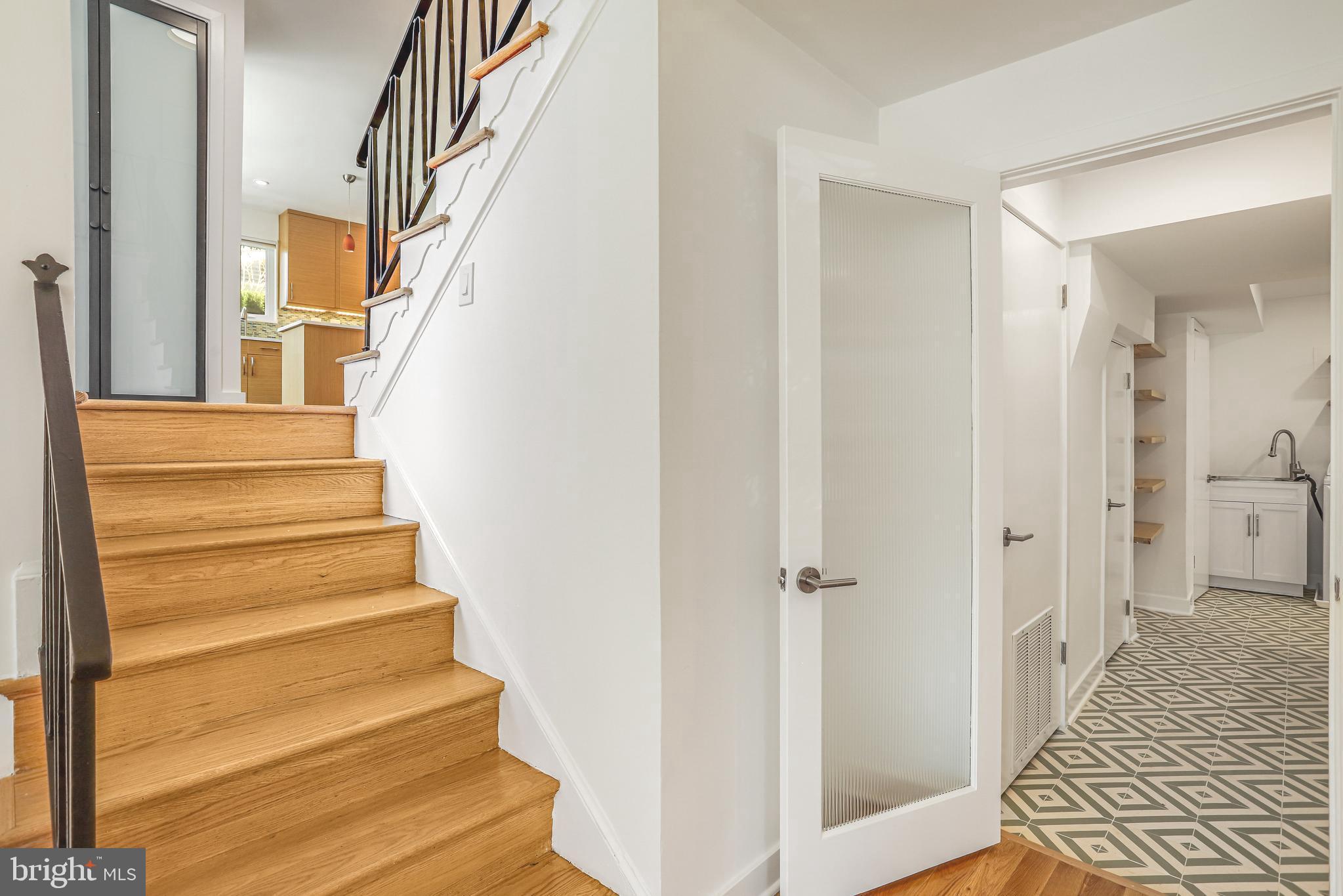 GREENWICH FOREST - Residential