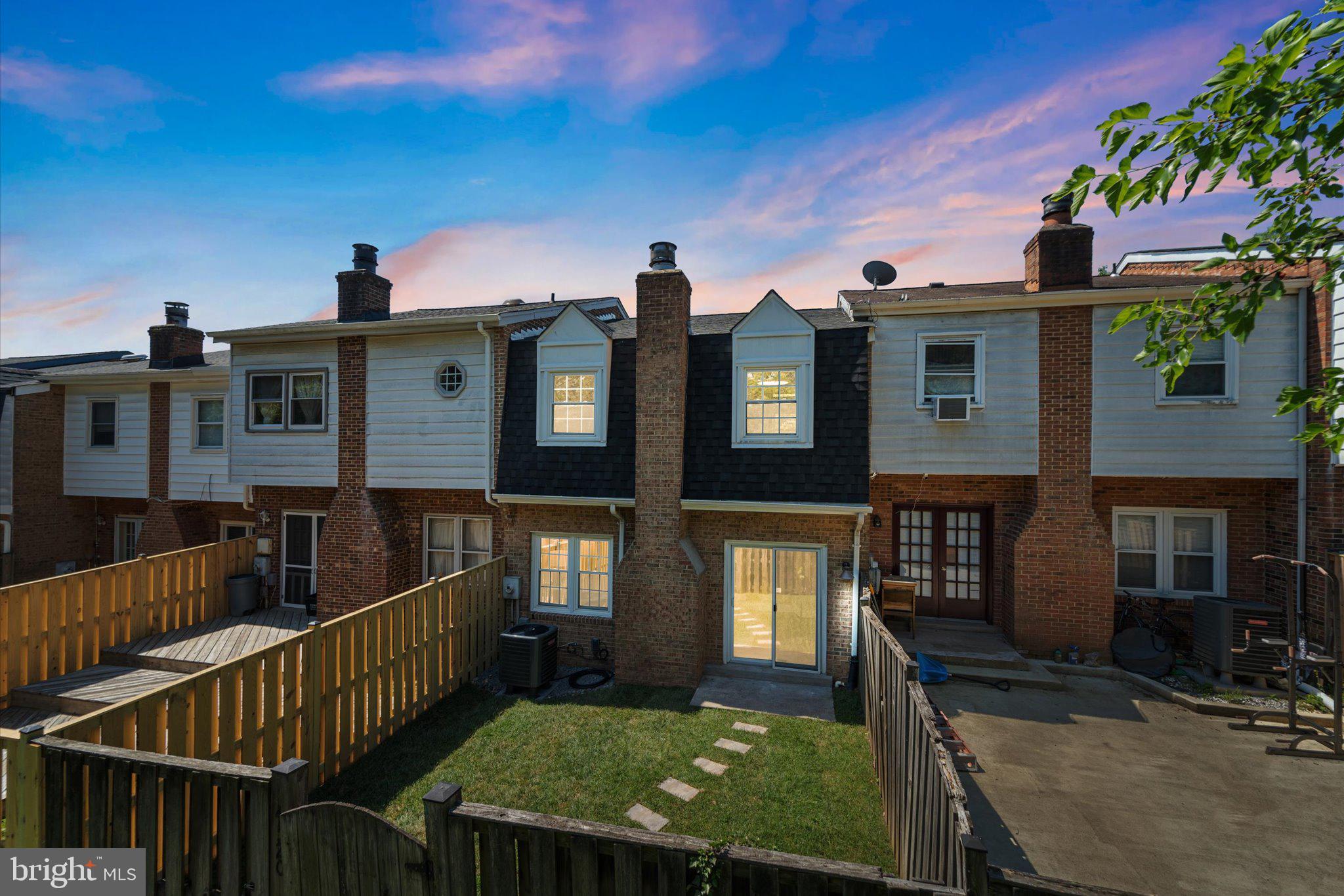 CAVALCADE - Residential