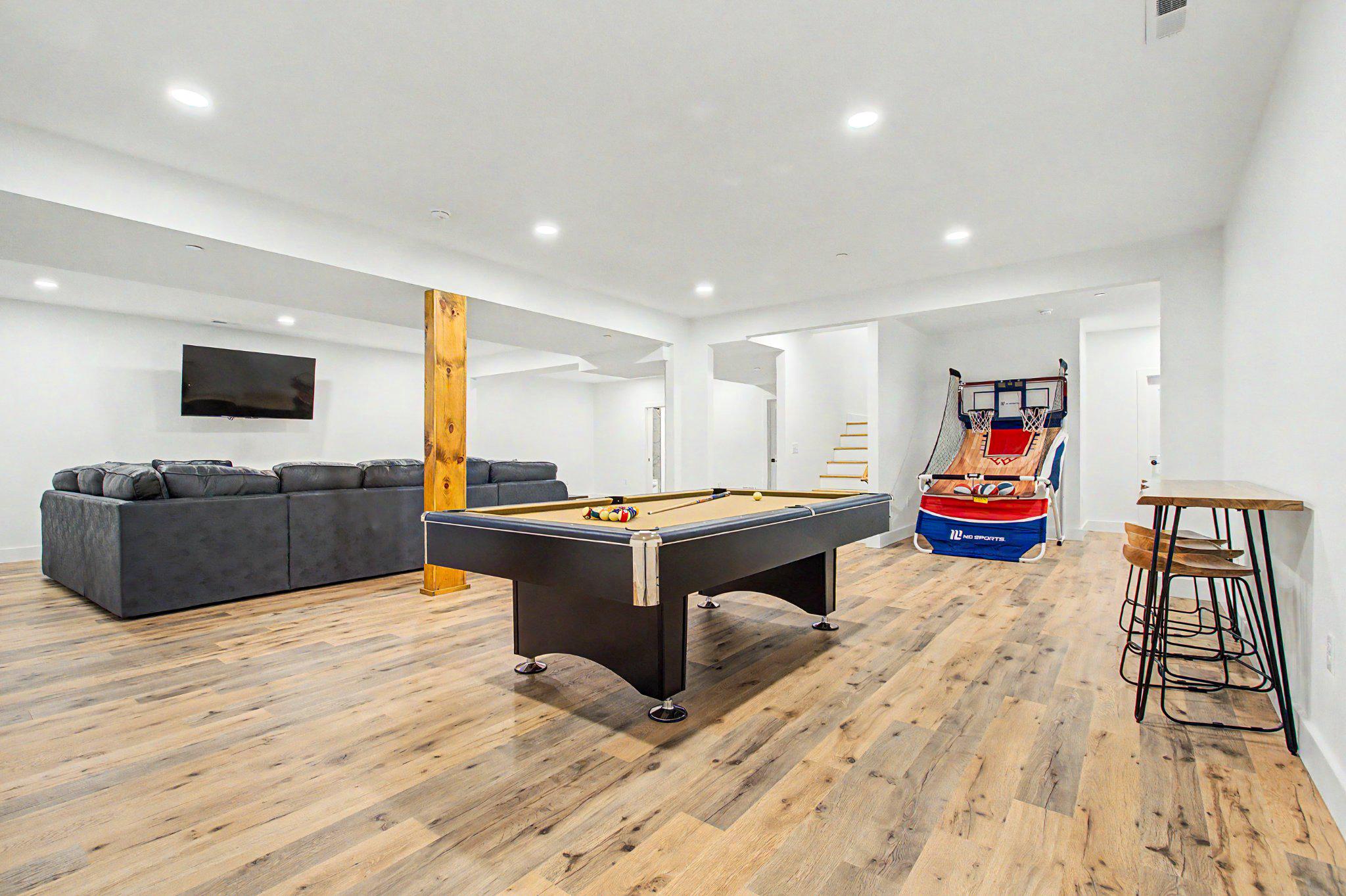 LODESTONE ON THE GOLF COURSE - Residential