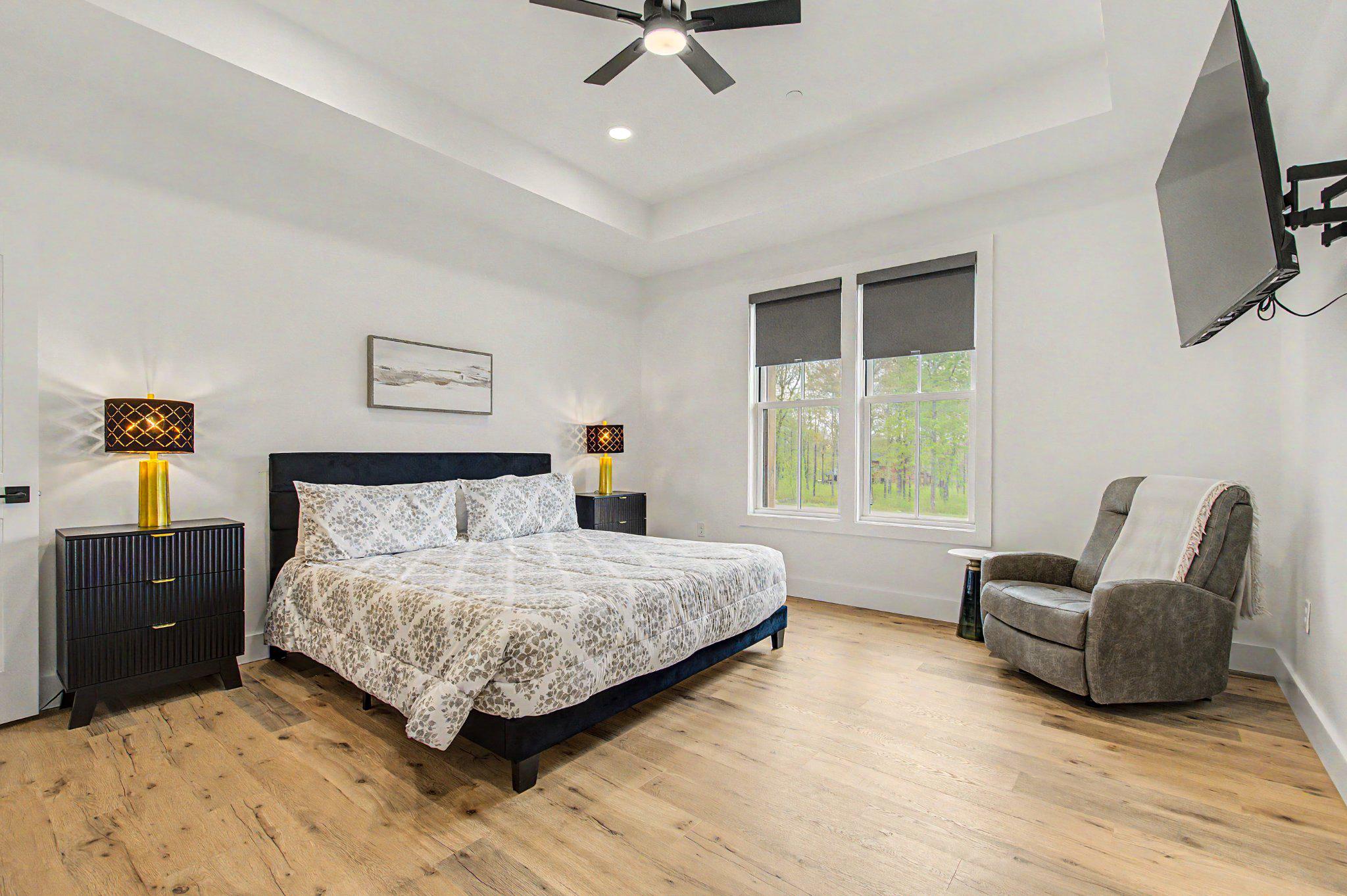 LODESTONE ON THE GOLF COURSE - Residential