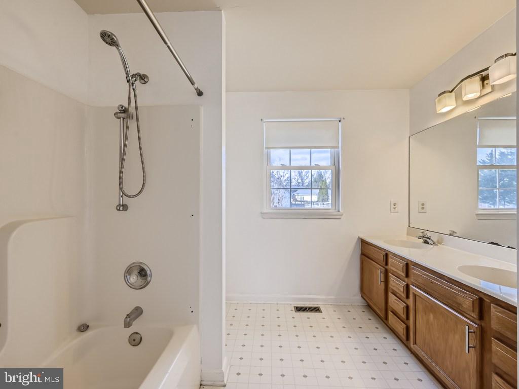 HARDEN HEIGHTS - Residential