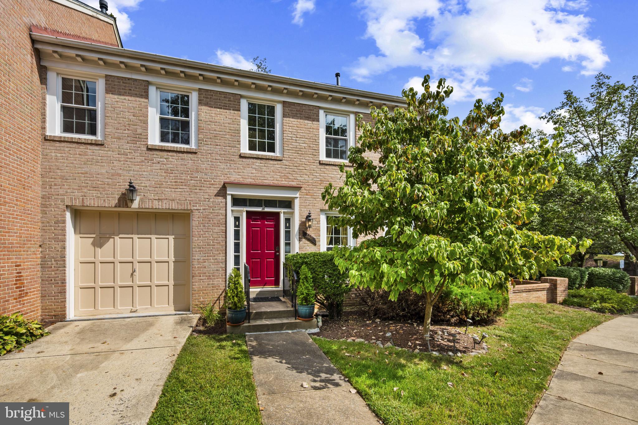 WILDWOOD HILLS - Residential Lease