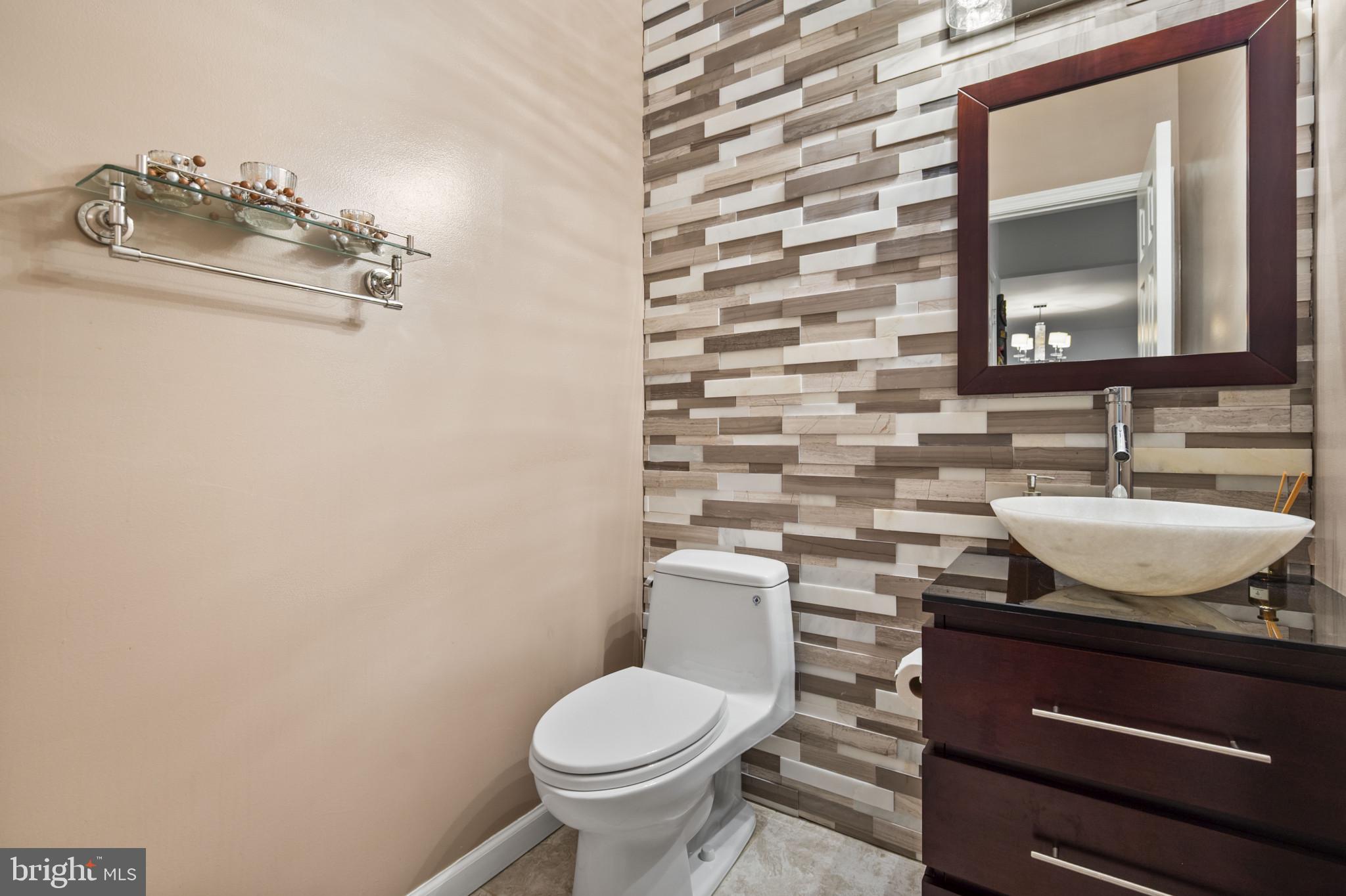 WILDWOOD HILLS - Residential Lease