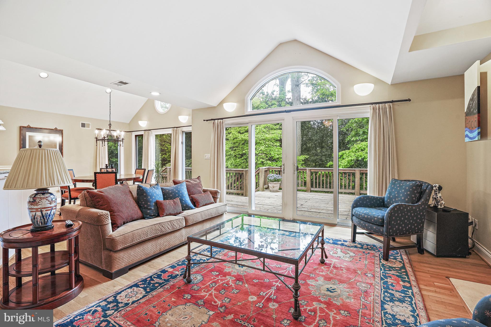 SOMERSET - Residential