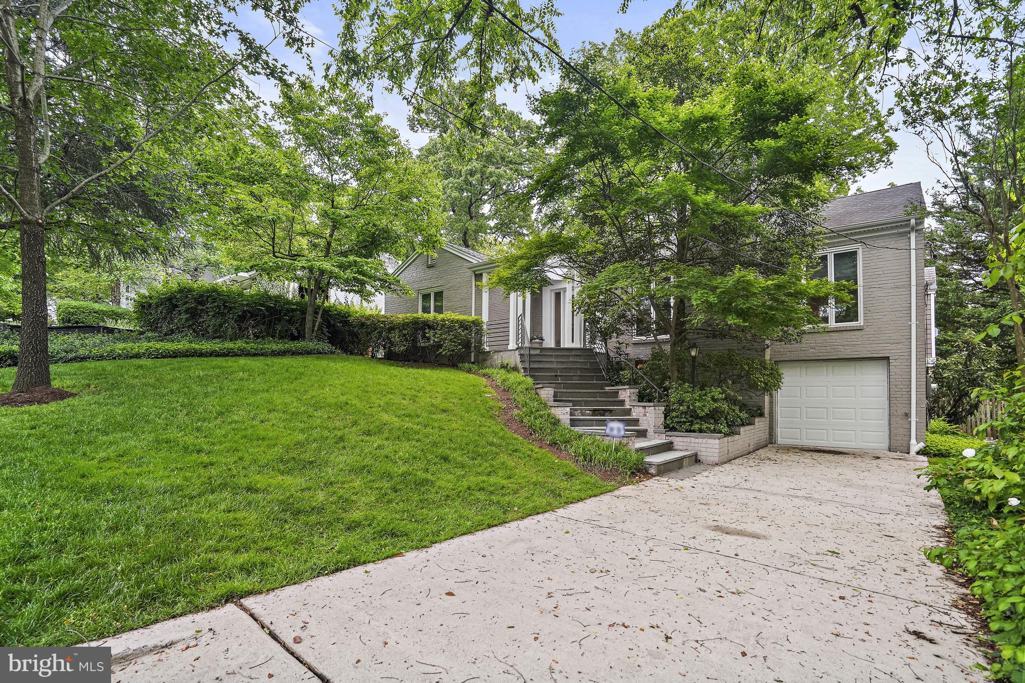 SOMERSET - Residential