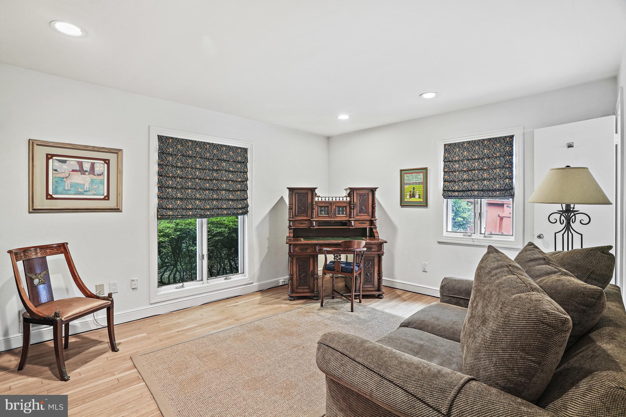 SOMERSET - Residential