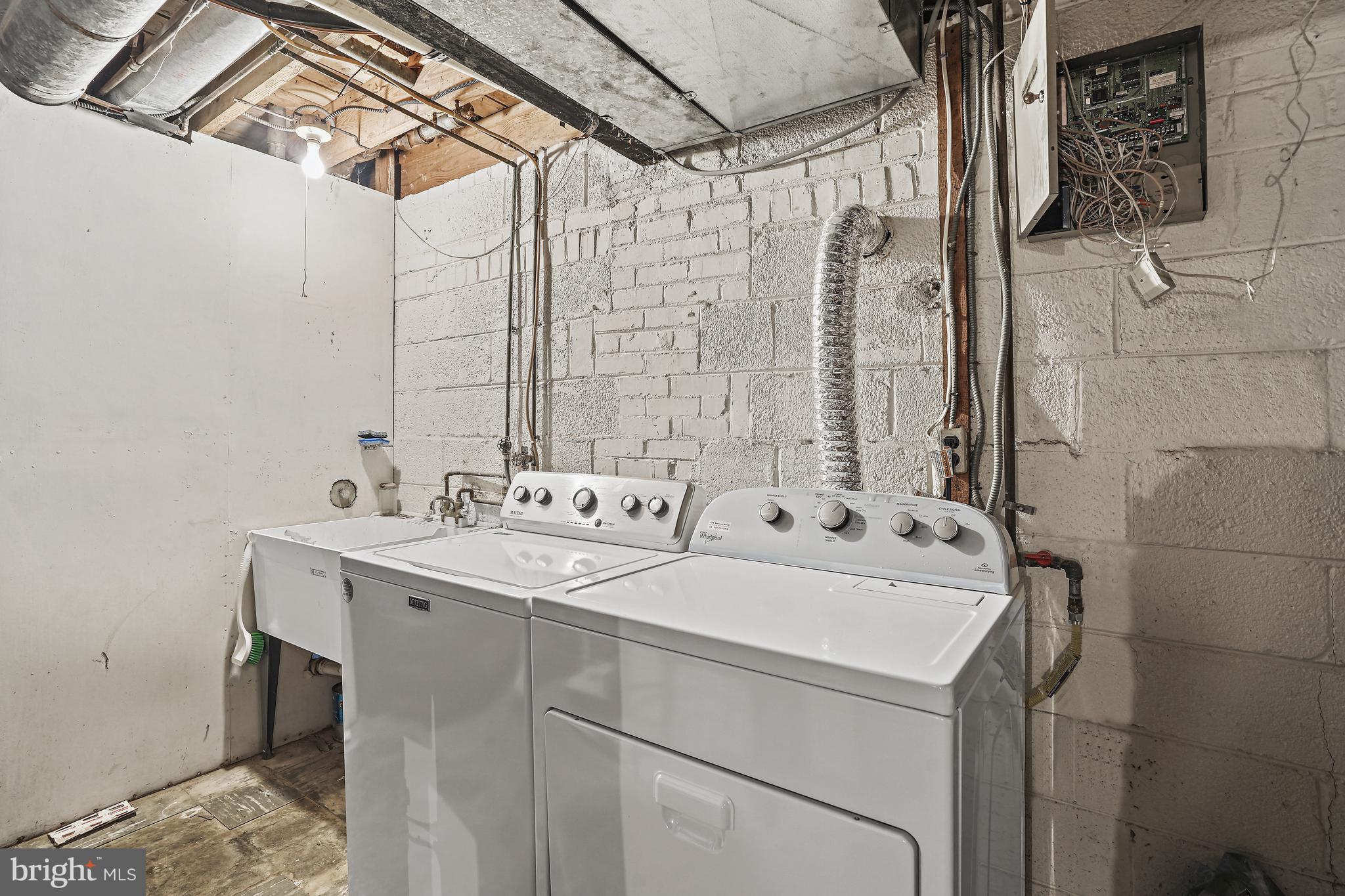 SOMERSET - Residential