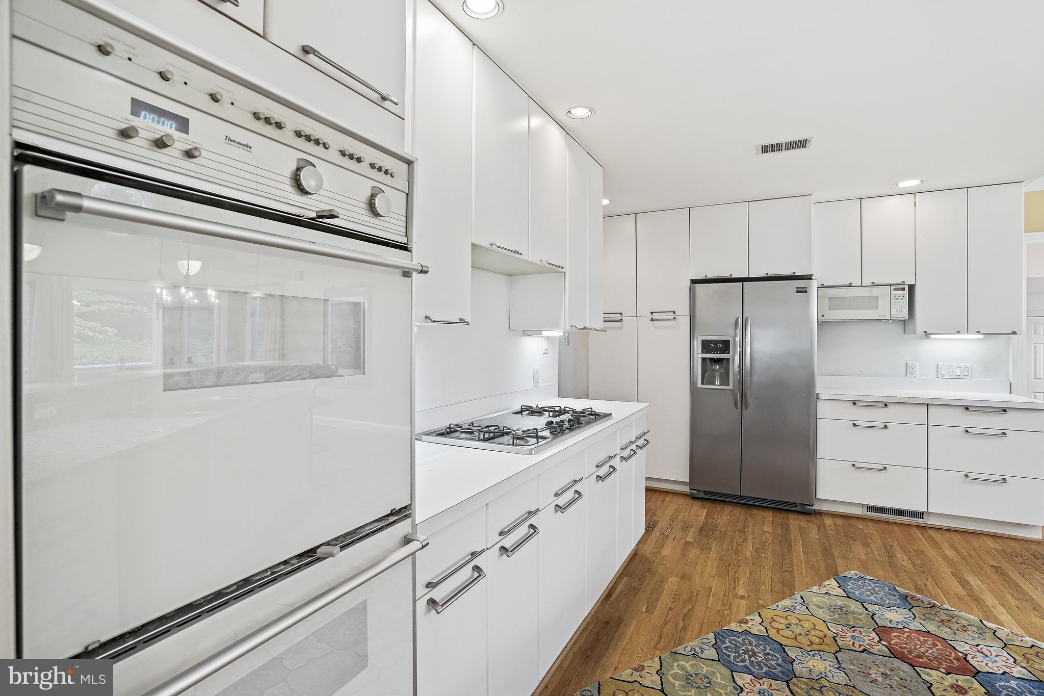 SOMERSET - Residential