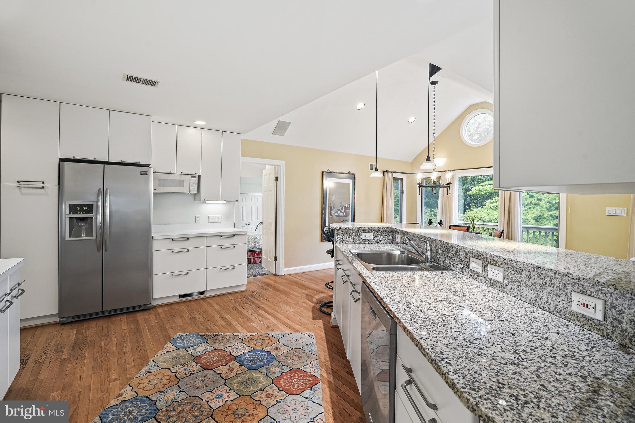 SOMERSET - Residential