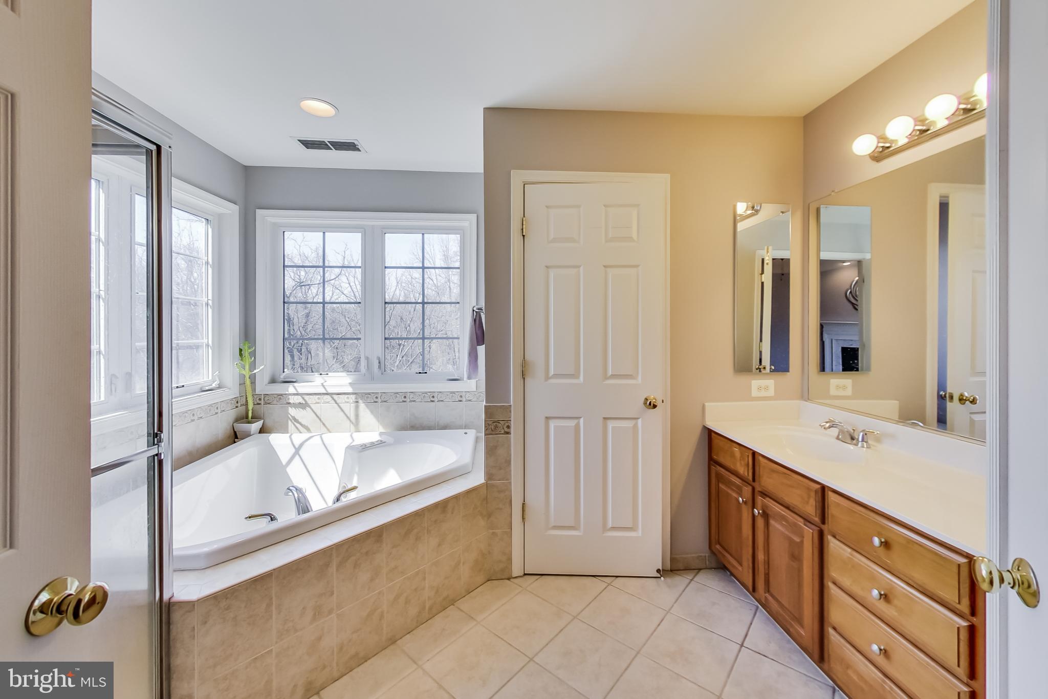 MONTJOY - Residential