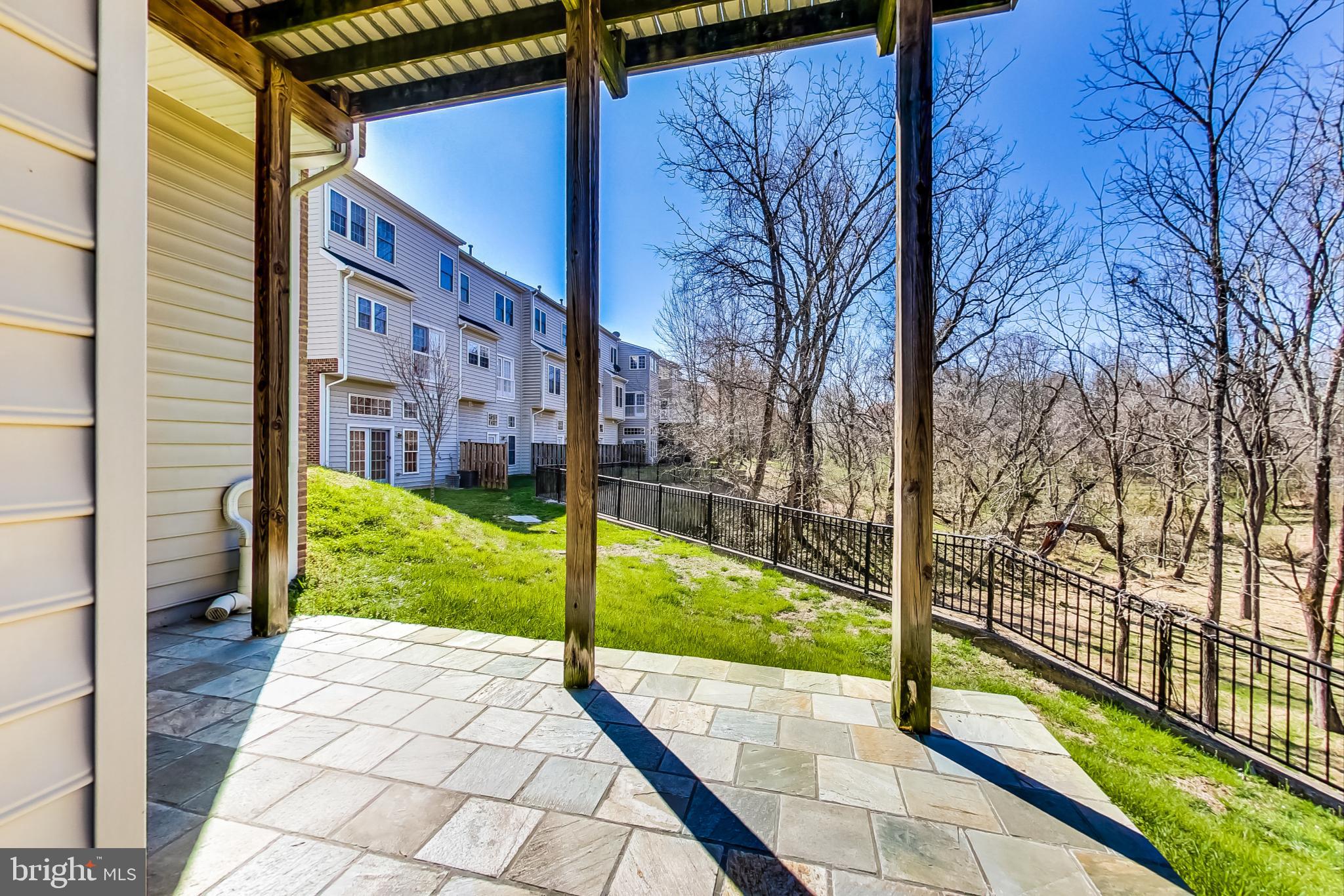 MONTJOY - Residential