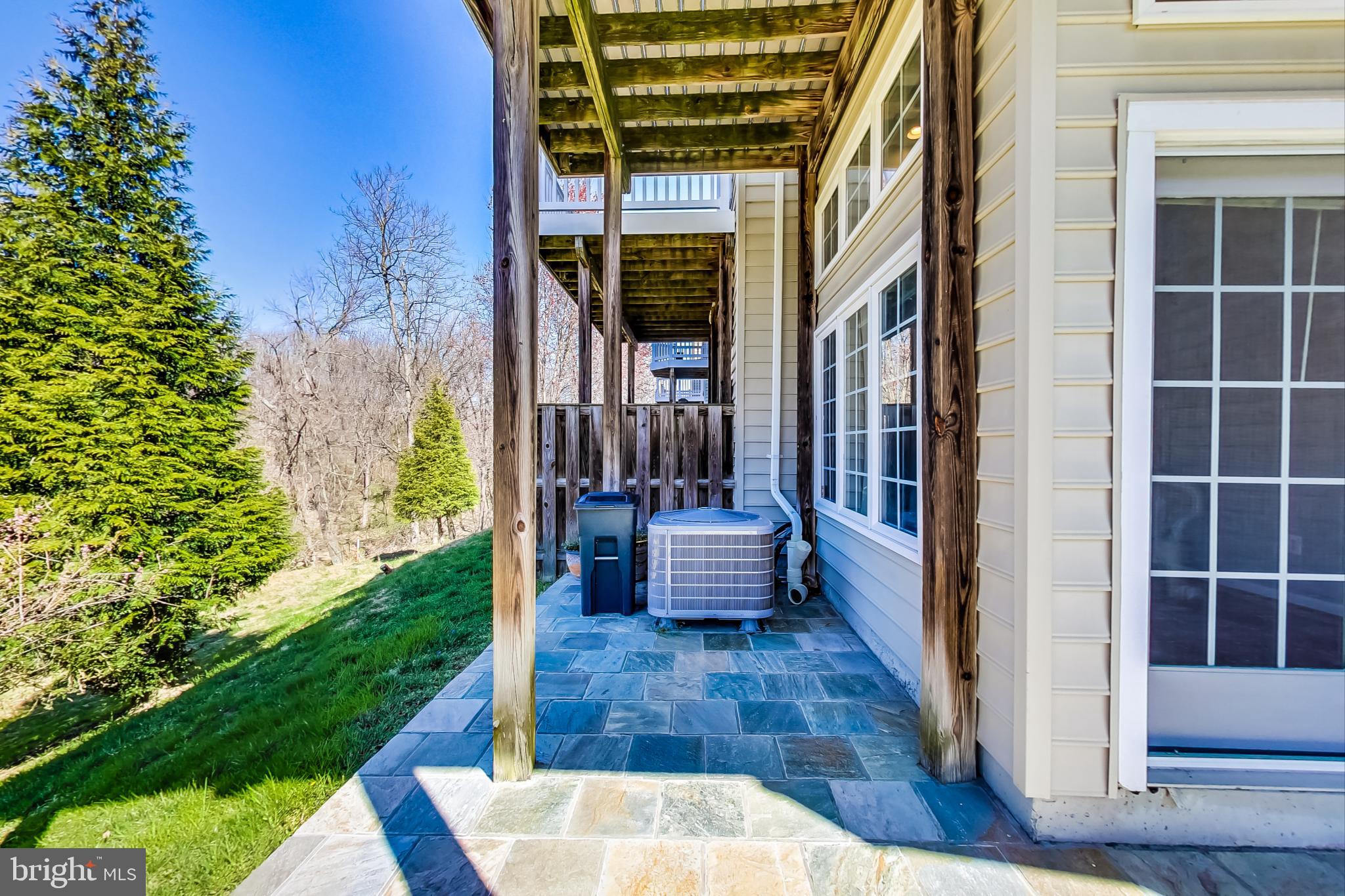 MONTJOY - Residential