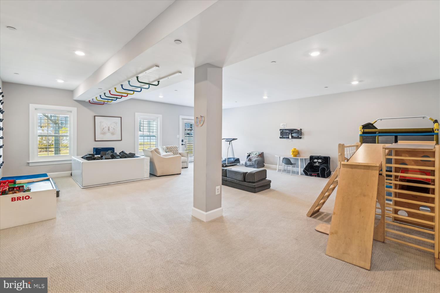 TWO RIVERS - Residential