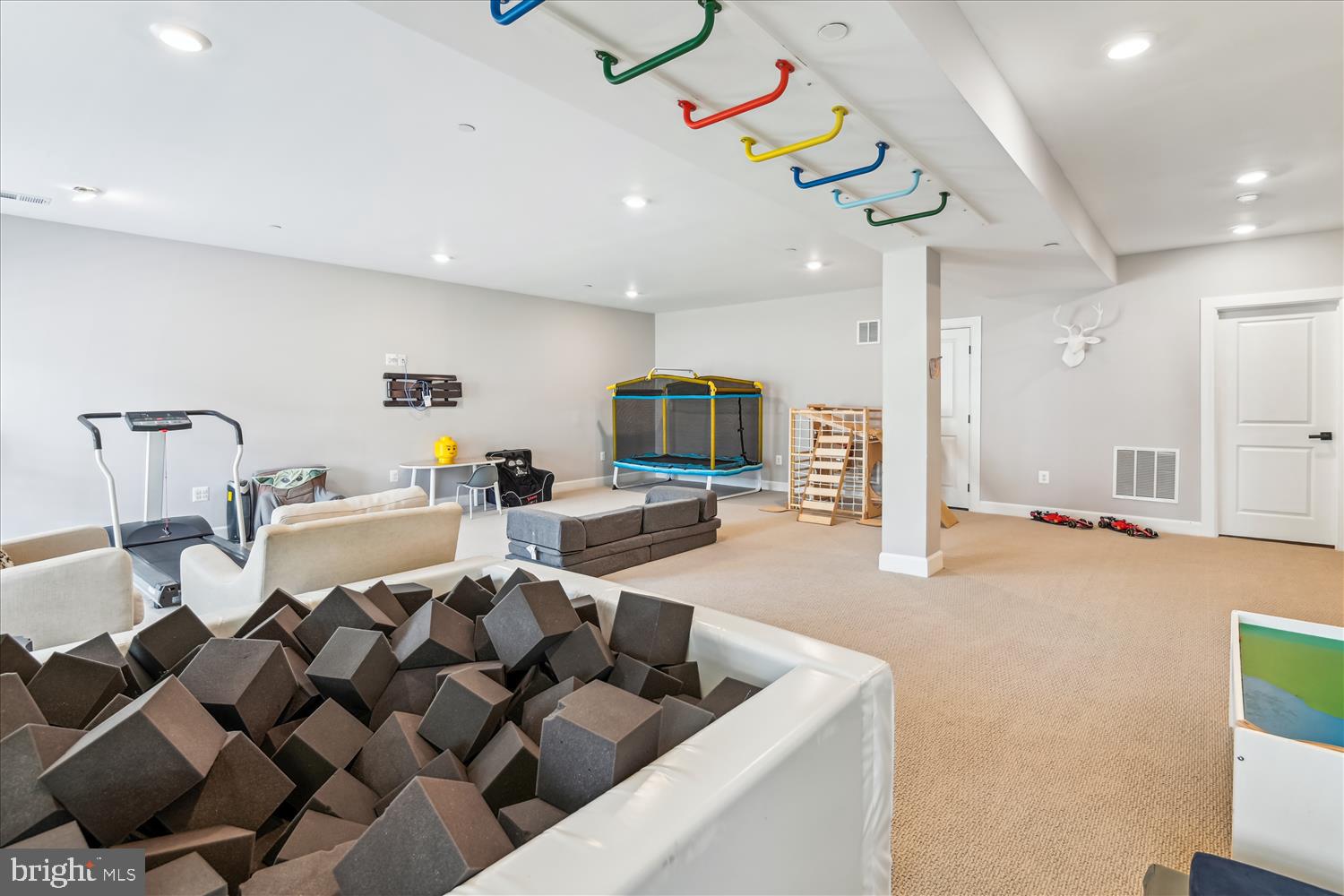 TWO RIVERS - Residential