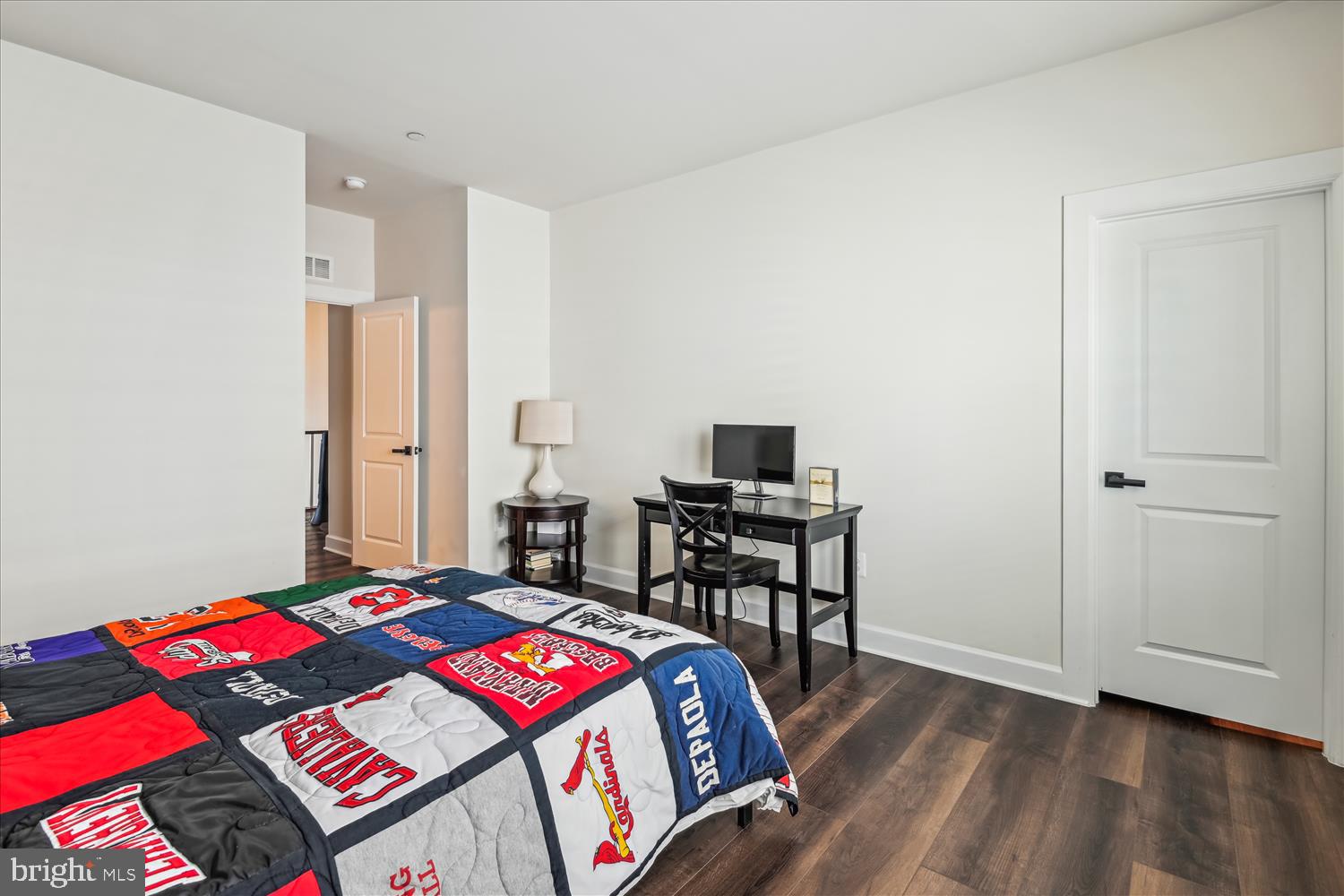 TWO RIVERS - Residential