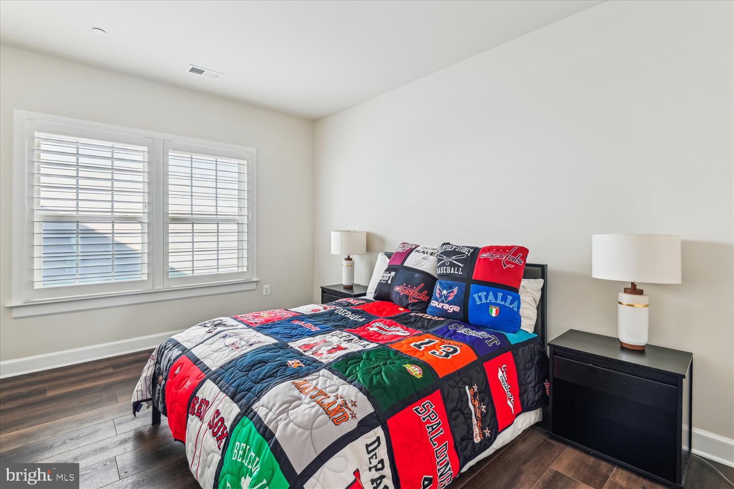 TWO RIVERS - Residential