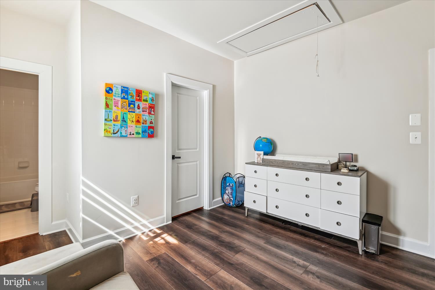 TWO RIVERS - Residential