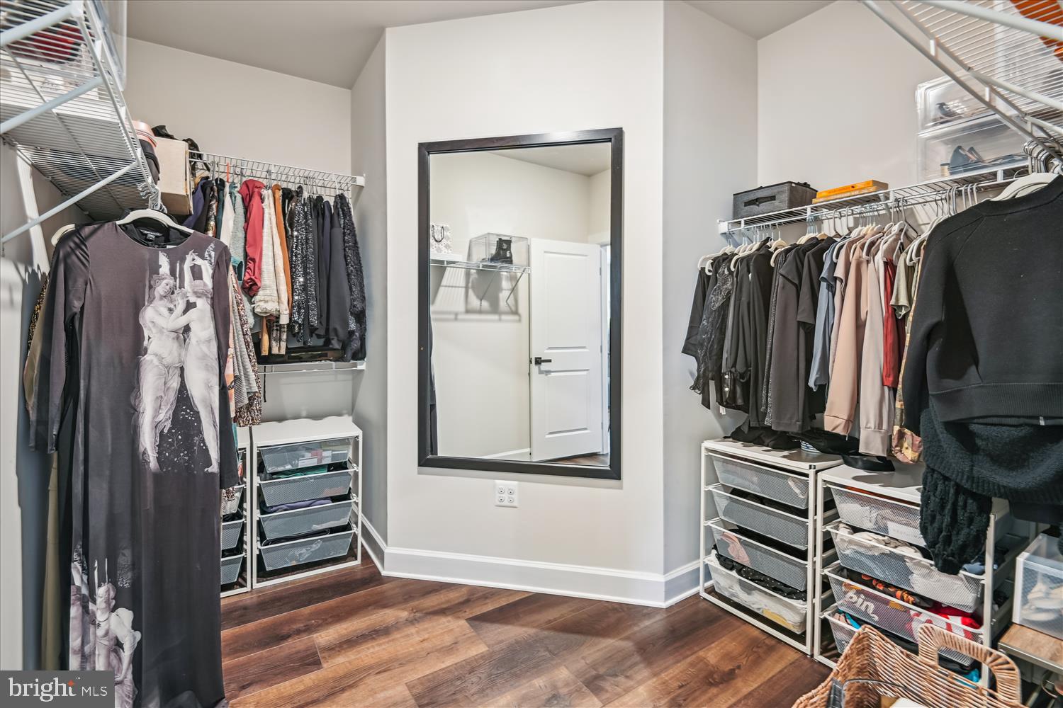 TWO RIVERS - Residential