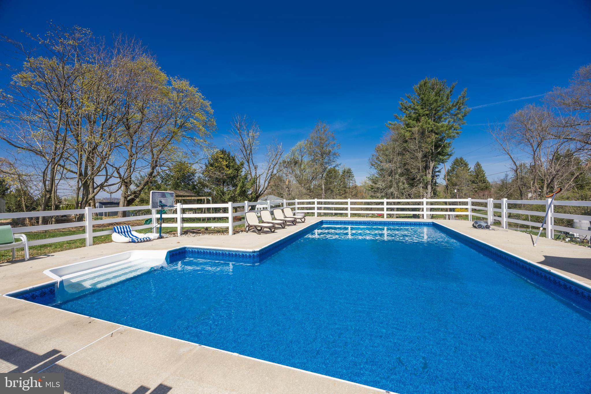 820 SHARPLESS ROAD