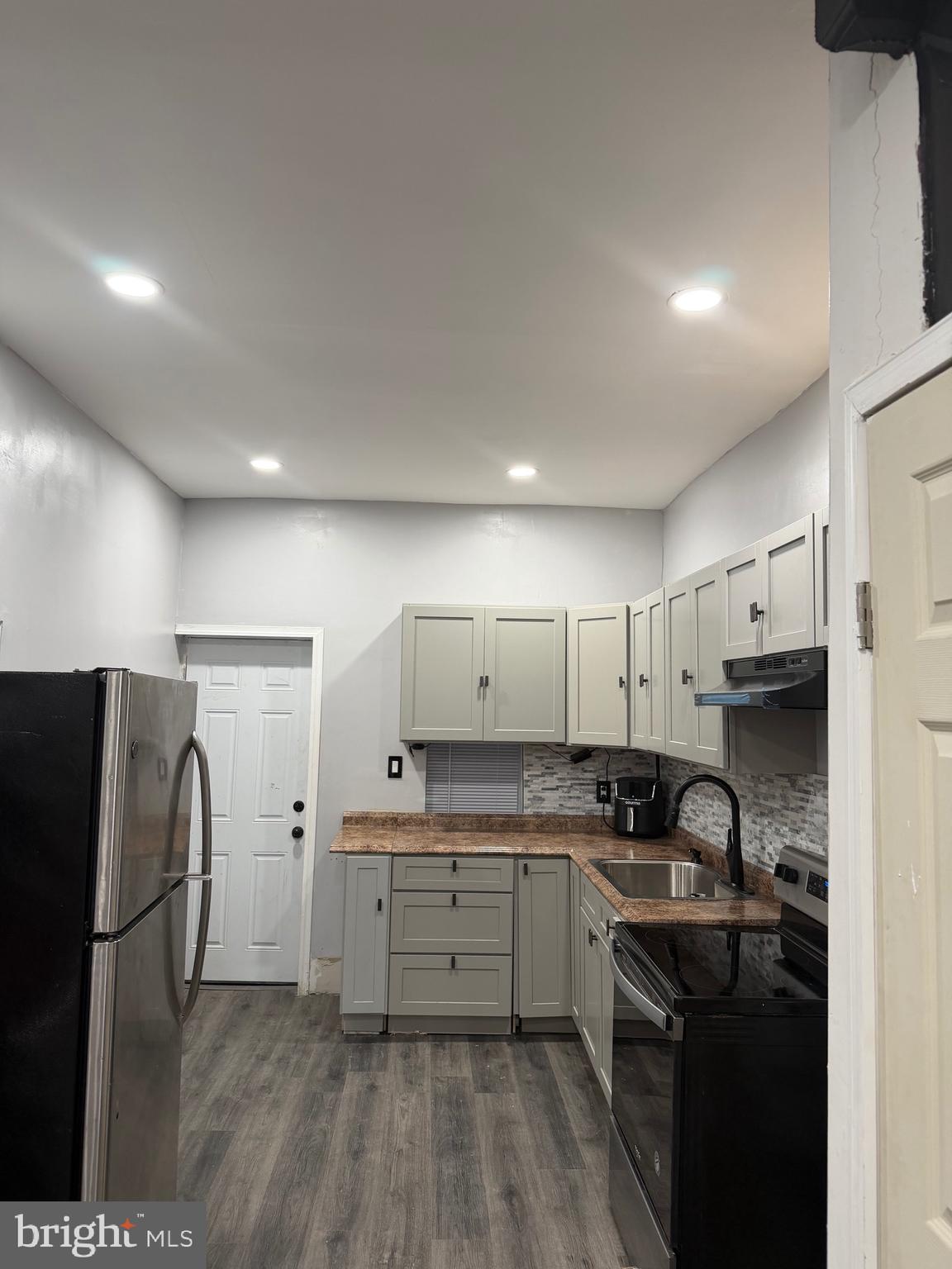 PHILADELPHIA - Residential