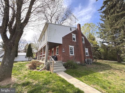 970 DISSTON VIEW DRIVE LITITZ PA 17543