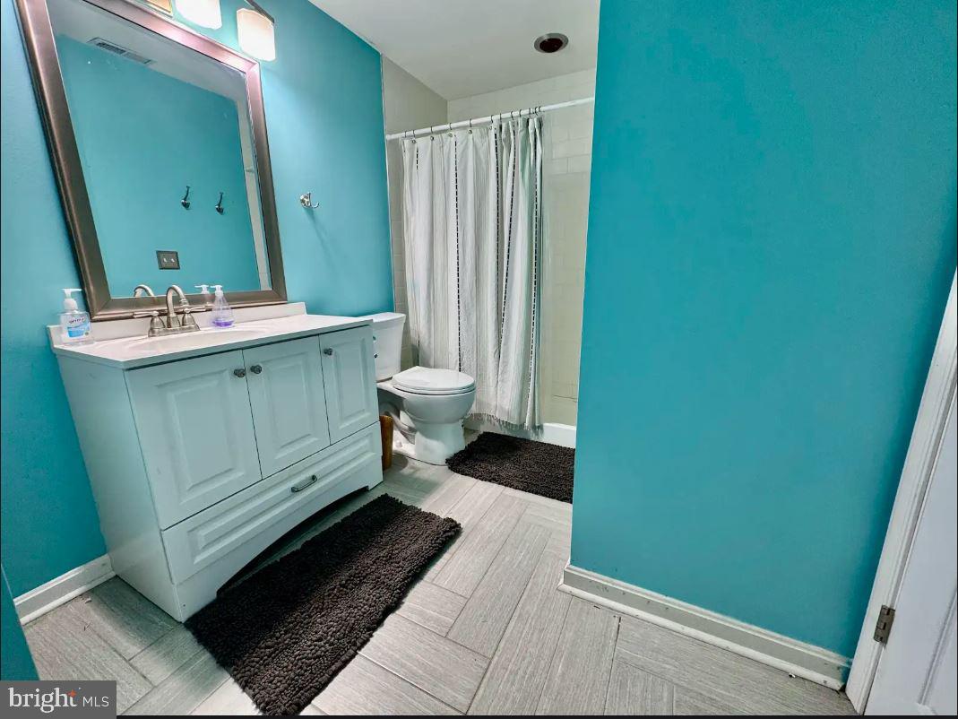 NORTH BROOK - Residential