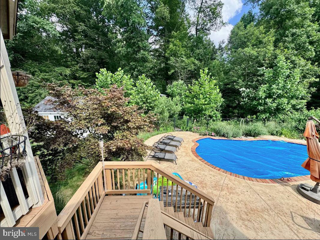 NORTH BROOK - Residential