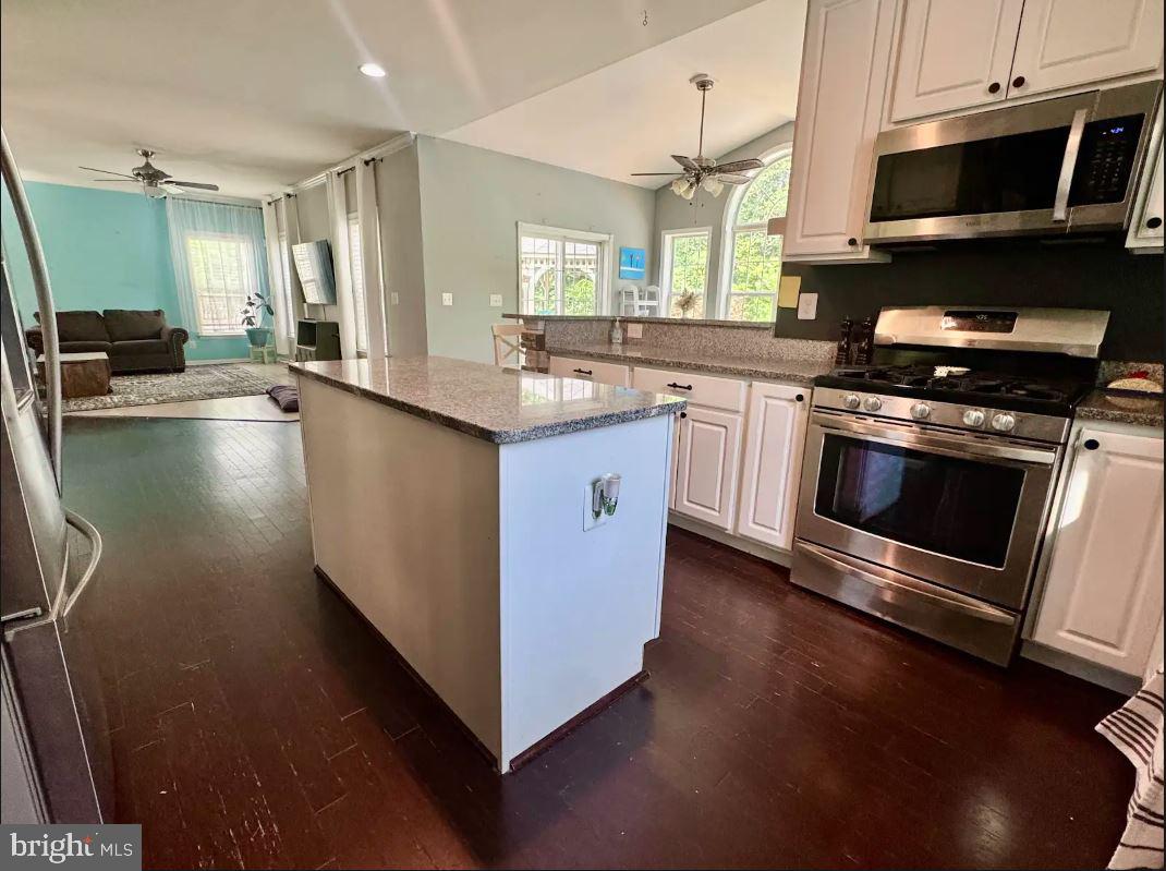 NORTH BROOK - Residential