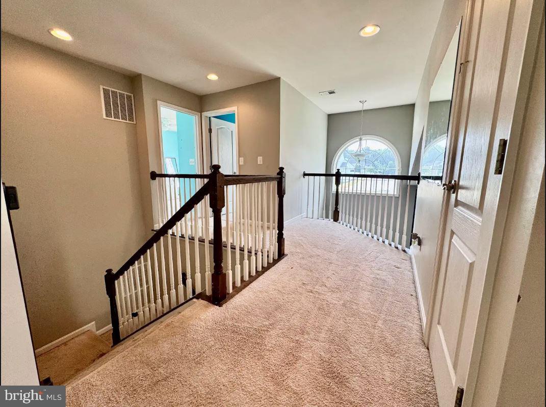 NORTH BROOK - Residential