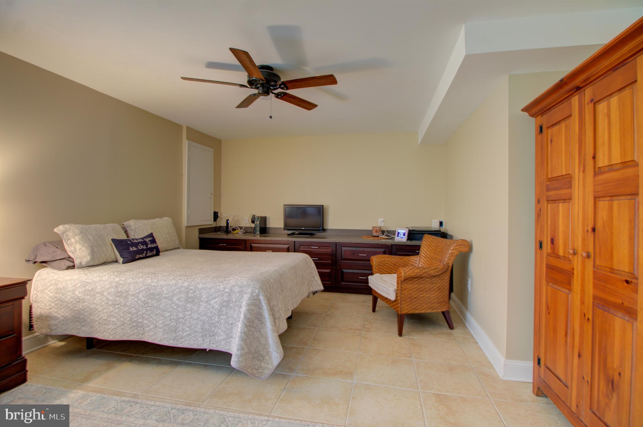 BEL AIR ACRES - Residential