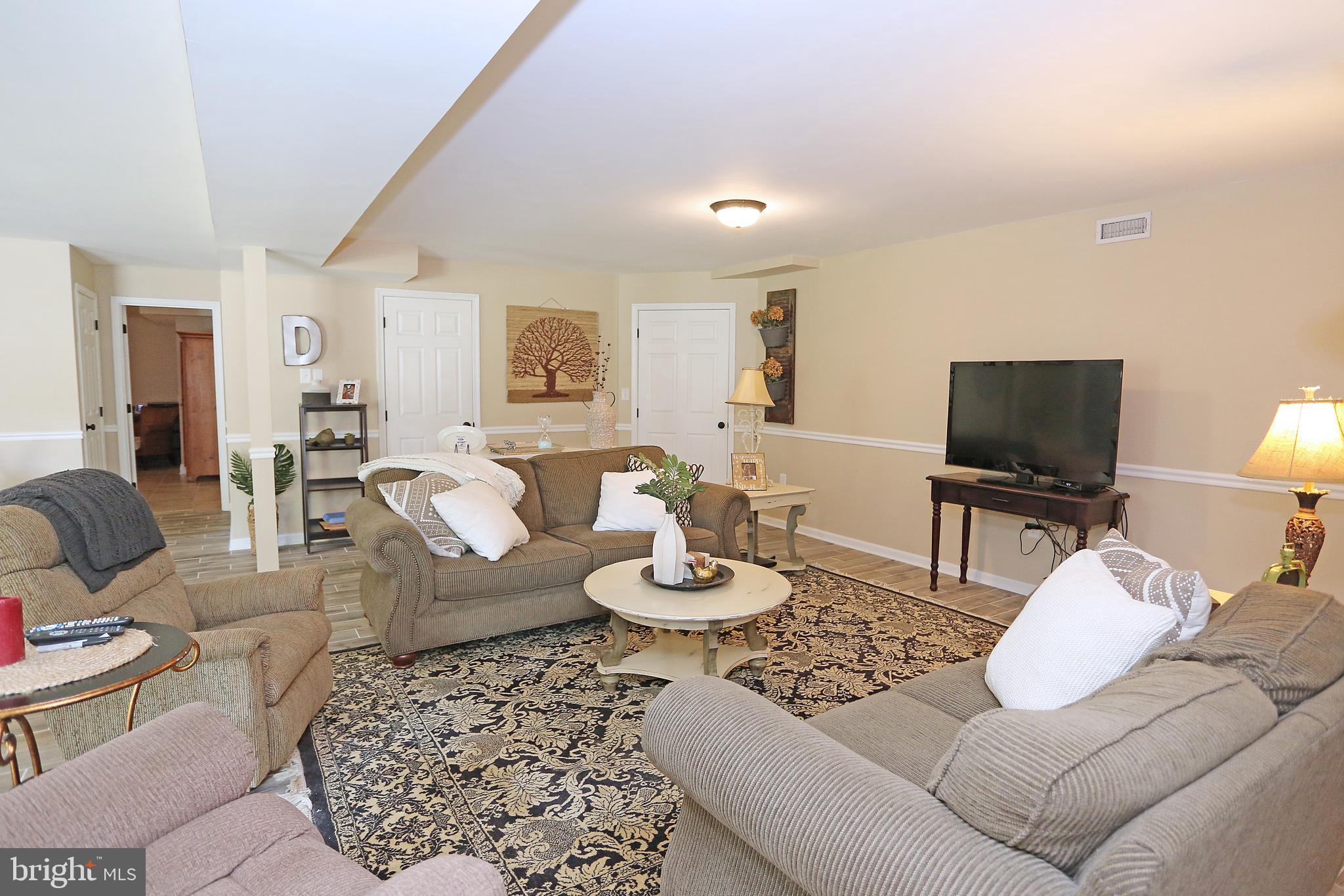 BEL AIR ACRES - Residential