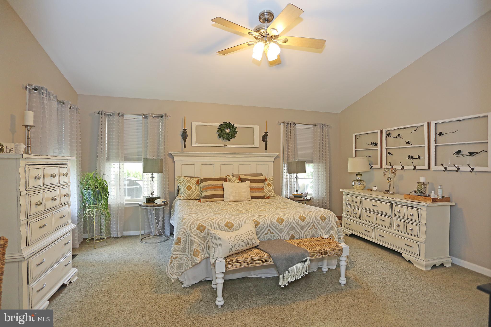 BEL AIR ACRES - Residential