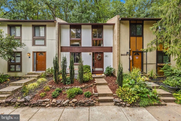 2424 CLOUDCROFT SQ, RESTON, VA 20191 - Image 754d3c35c98e95bea68ff2ae0c6fb8ef/2074175094