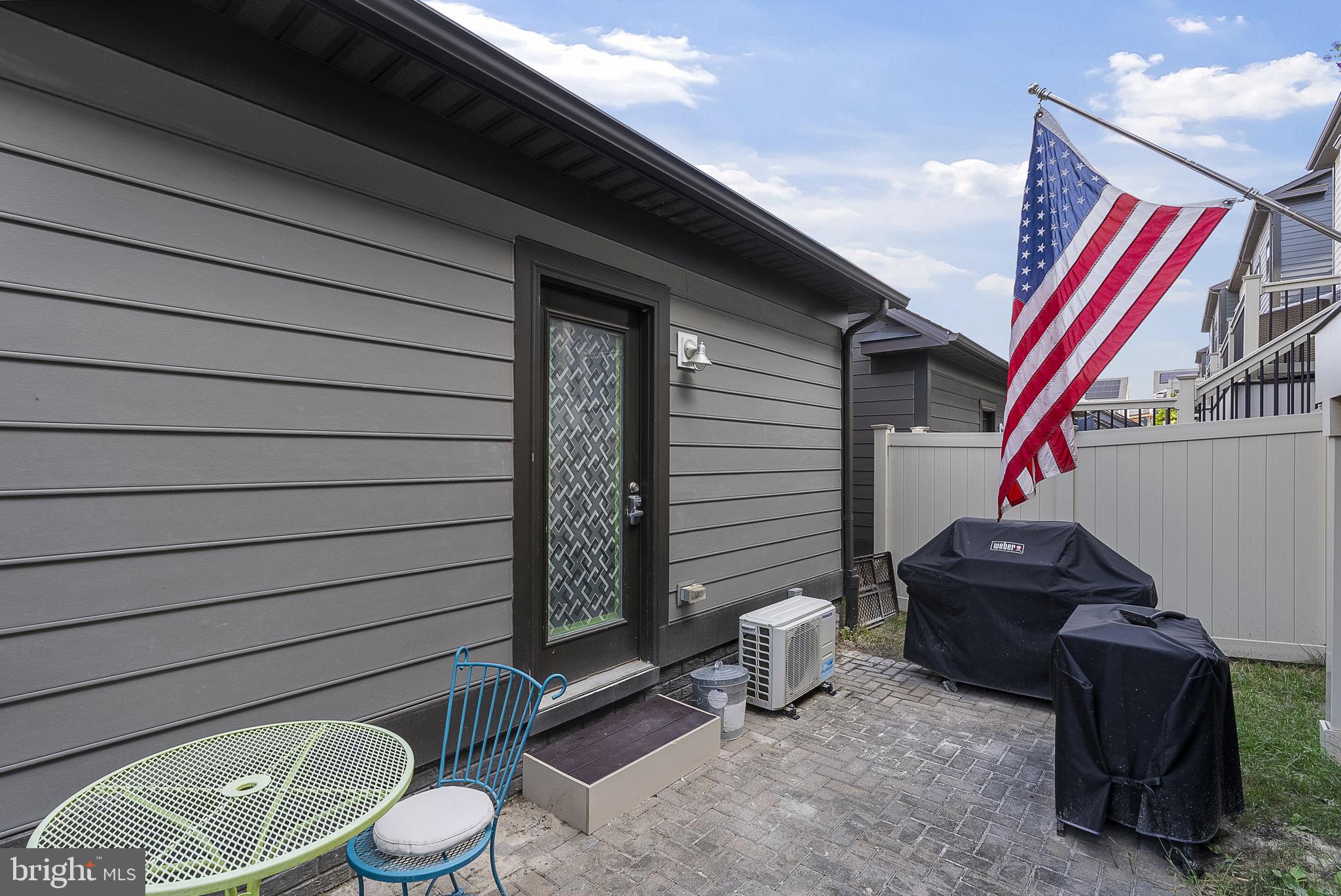 GREENLEIGH AT CROSSROADS - Residential Lease