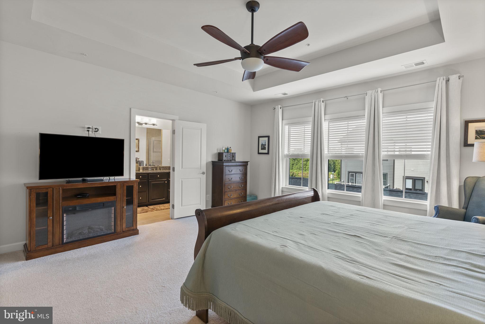 GREENLEIGH AT CROSSROADS - Residential Lease