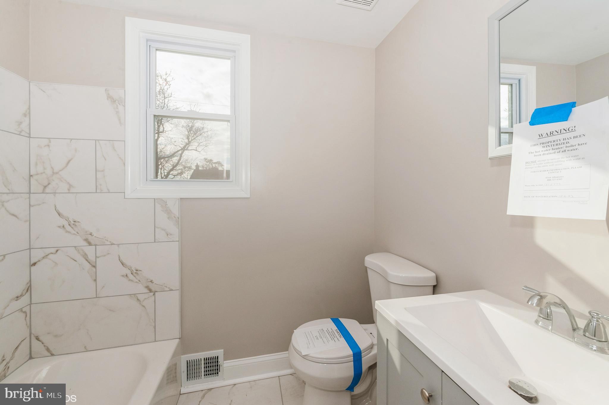 IDLEWOOD - Residential