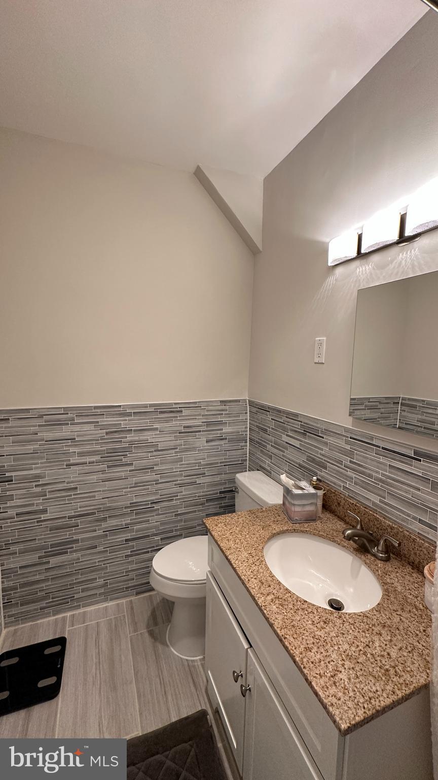 GROSVENOR PARK - Residential Lease