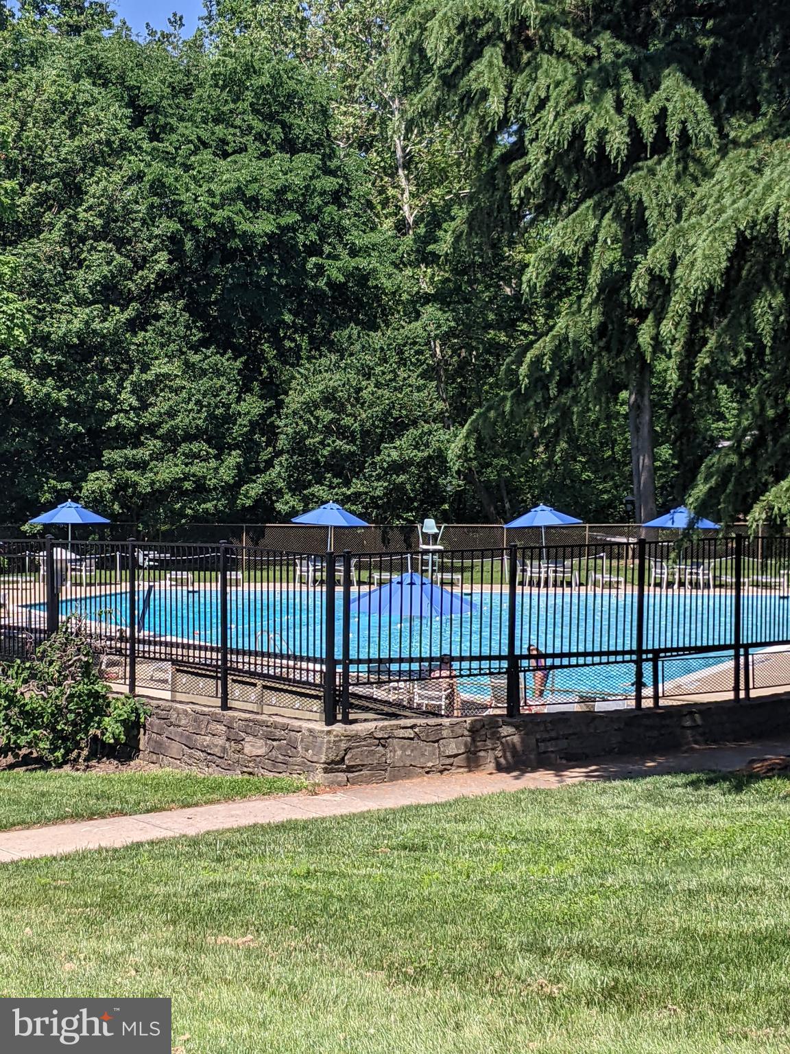 GROSVENOR PARK - Residential Lease