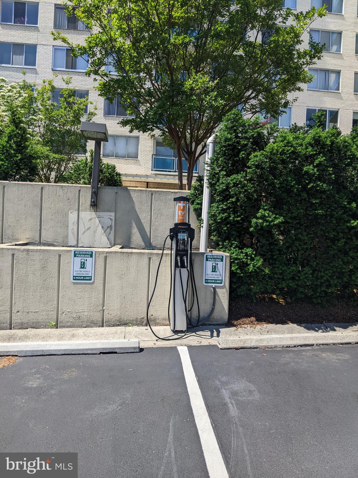 GROSVENOR PARK - Residential Lease