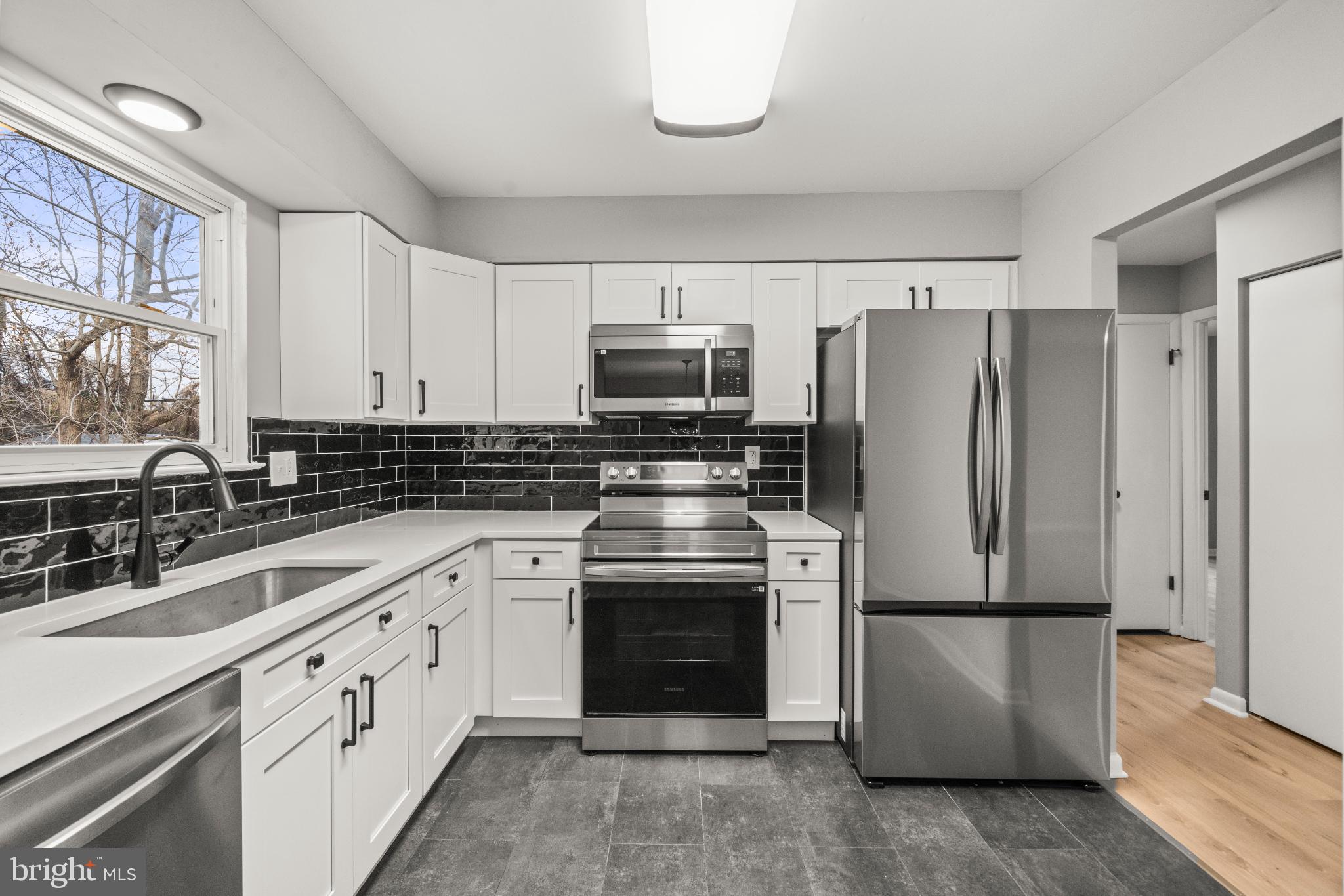 HILLCREST HEIGHTS - Residential