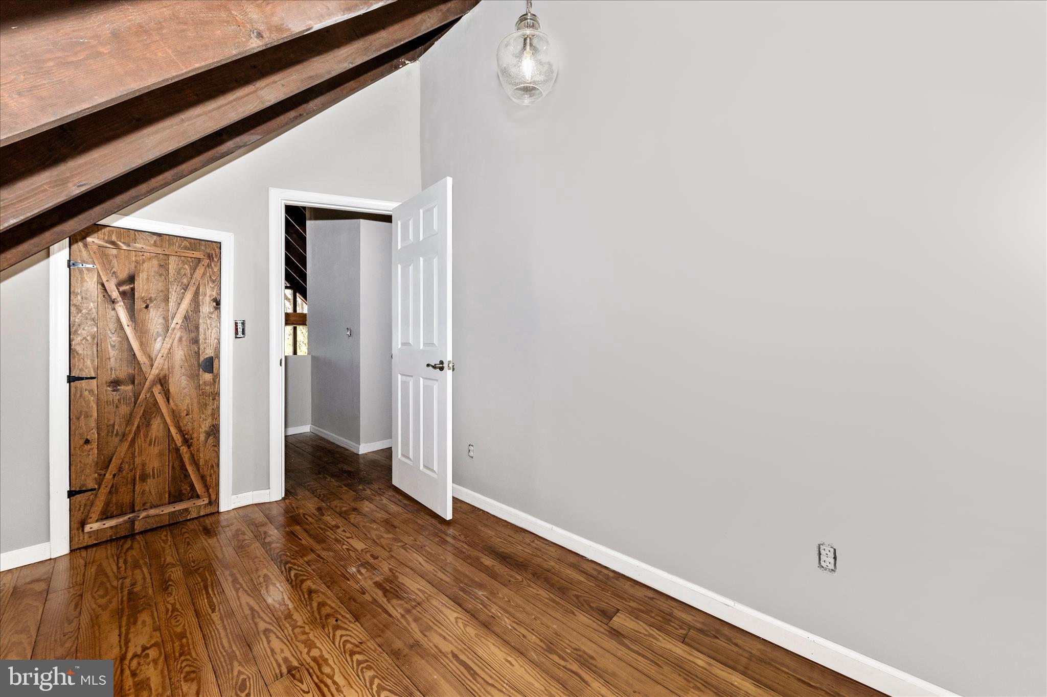 SHANNONDALE - Residential