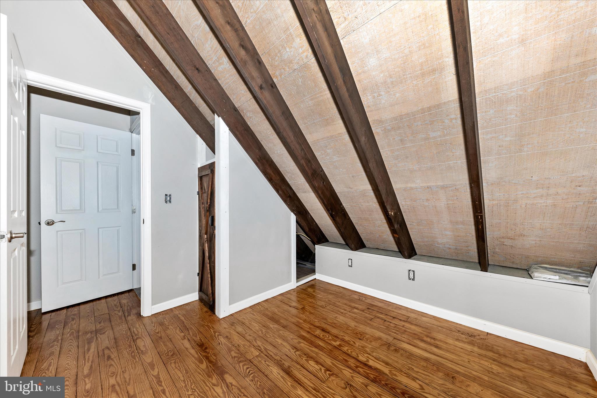 SHANNONDALE - Residential