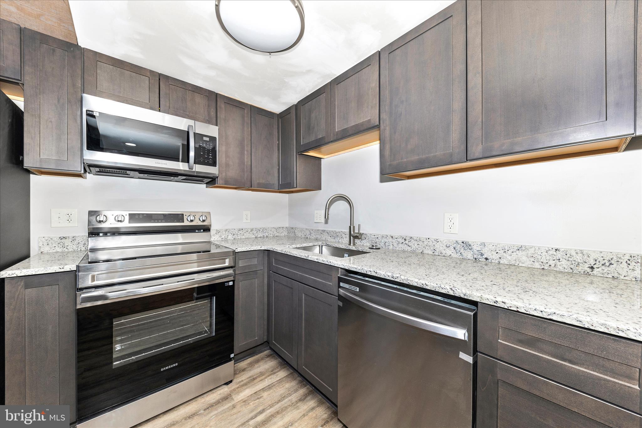 SHANNONDALE - Residential