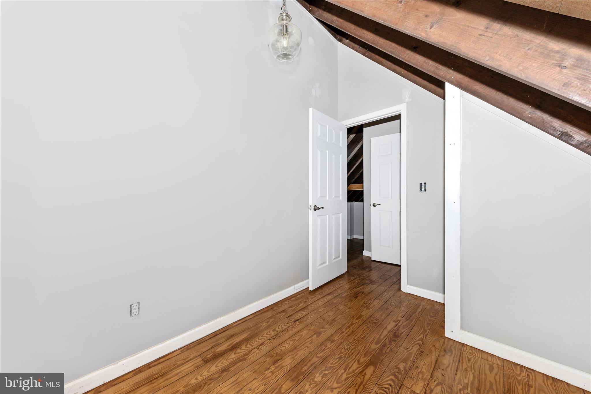 SHANNONDALE - Residential